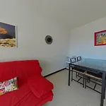 2p A Avec Acces Piscine - Fr-1-251-859
